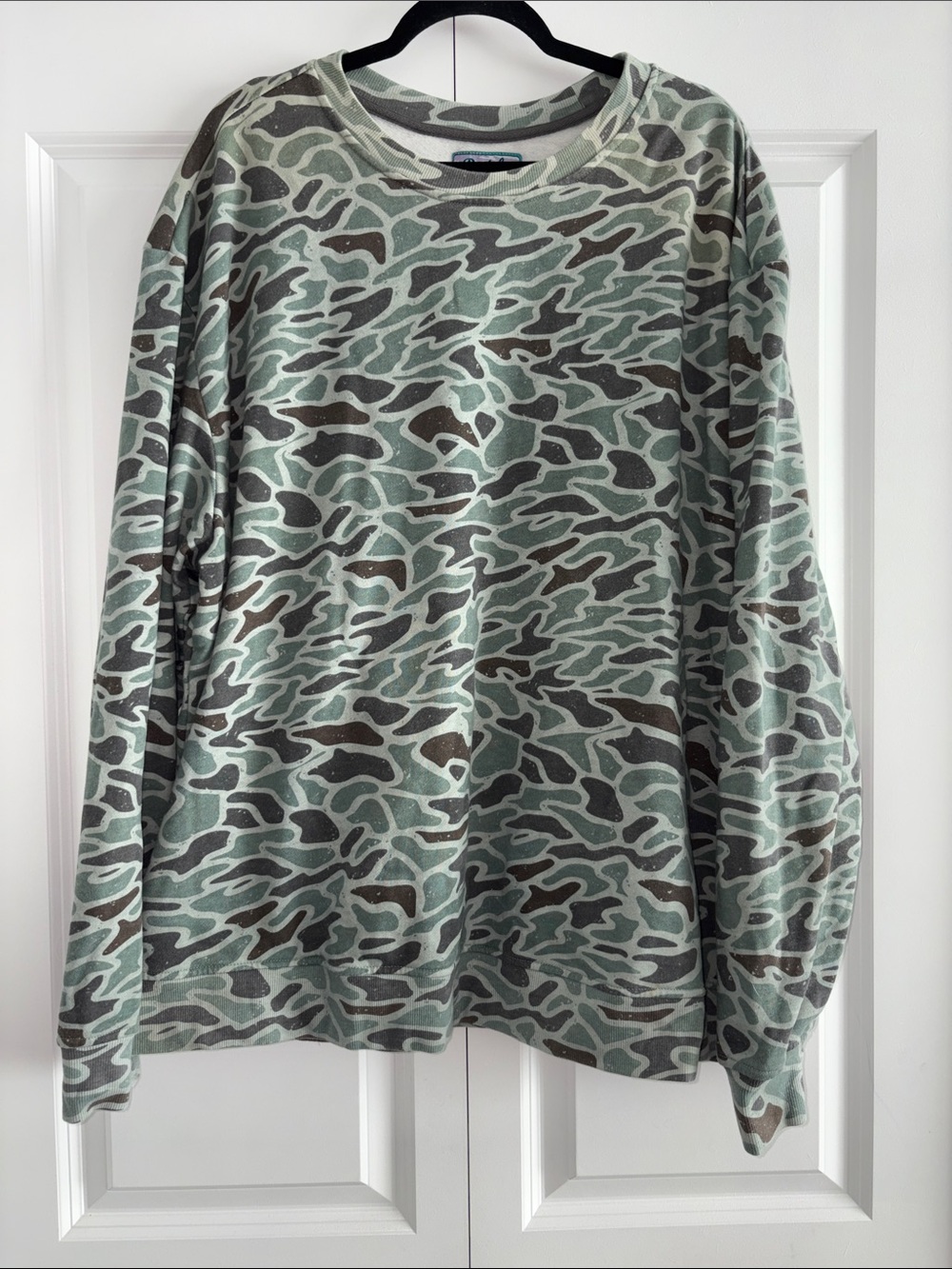 Burlebo Oversized Camo Crewneck Sweater - Size 2X